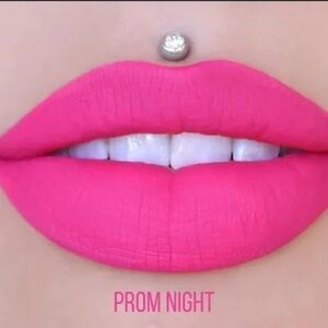 Jeffree Star Velour Liquid Lipstick in Prom Night